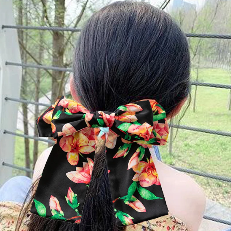 2022 New Large Satin Print Bow Hairclips For Women And Girl Sweet Flowers Little Princess Bowknot Ponytail Clip Hair Accessories
2022 New Large Satin Print Bow Hairclips For Women And Girl Sweet Flowers Little Princess Bowknot Ponytail Clip Hair Accessories
