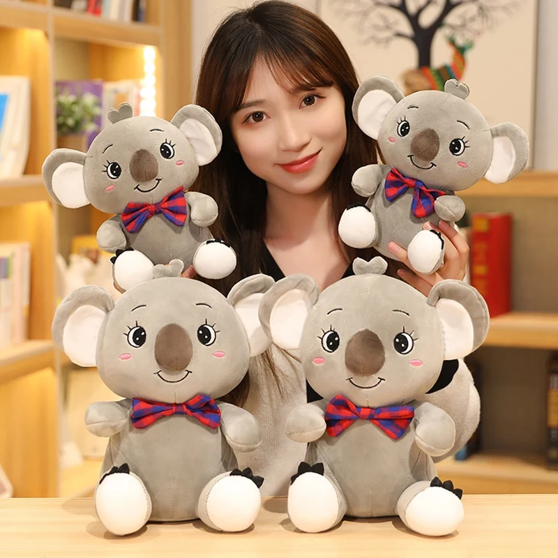 Kawaii Koala Плюшевая Кукла мультфильм Животные мягкая игрушка Детские модные игрушки милый галстук-бабочка детская подушка Успокаивающая Дево...
Kawaii Koala Плюшевая Кукла мультфильм Животные мягкая игрушка Детские модные игрушки милый галстук-бабочка детская подушка Успокаивающая Дево...