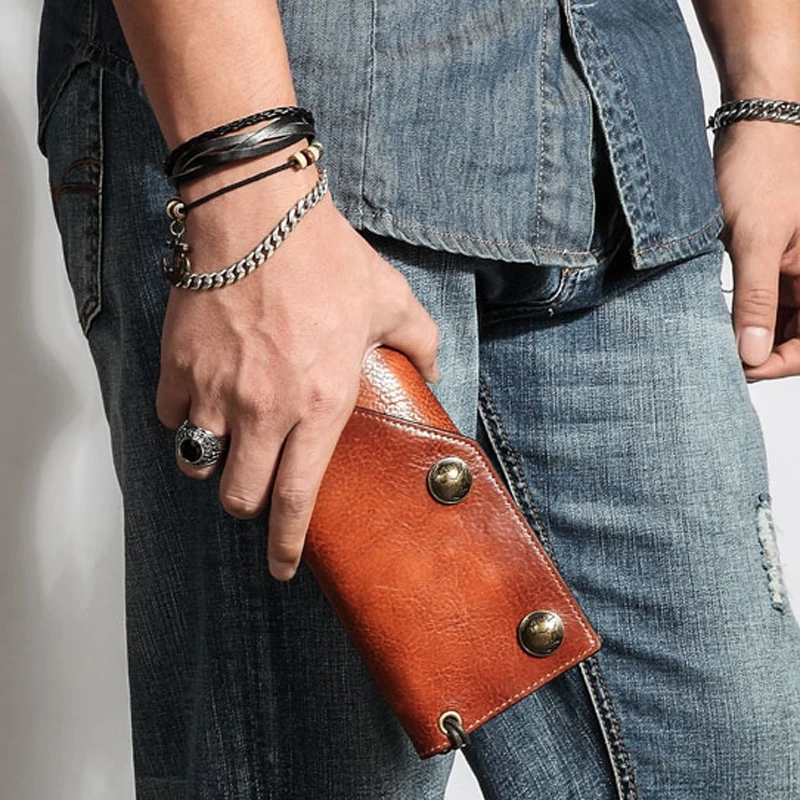 AETOO Three fold long purse men's genuine leather handmade retro all cowhide small clutch bag soft leather multi card position
AETOO Three fold long purse men's genuine leather handmade retro all cowhide small clutch bag soft leather multi card position