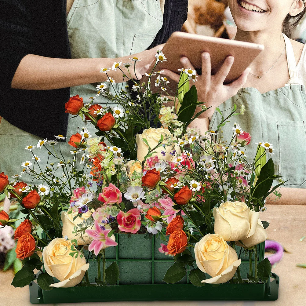 4Pcs Floral Arrangement Cage Flower Mud Floral Foam Cage Hanging Flower Foam Cage for Wedding Flowers Florist supplies
4Pcs Floral Arrangement Cage Flower Mud Floral Foam Cage Hanging Flower Foam Cage for Wedding Flowers Florist supplies