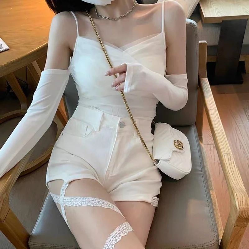 Summer New Korean Design Denim Shorts Women's Casual Fashion Lace Lace-Up Cut High Waist Versatile Shorts
Summer New Korean Design Denim Shorts Women's Casual Fashion Lace Lace-Up Cut High Waist Versatile Shorts