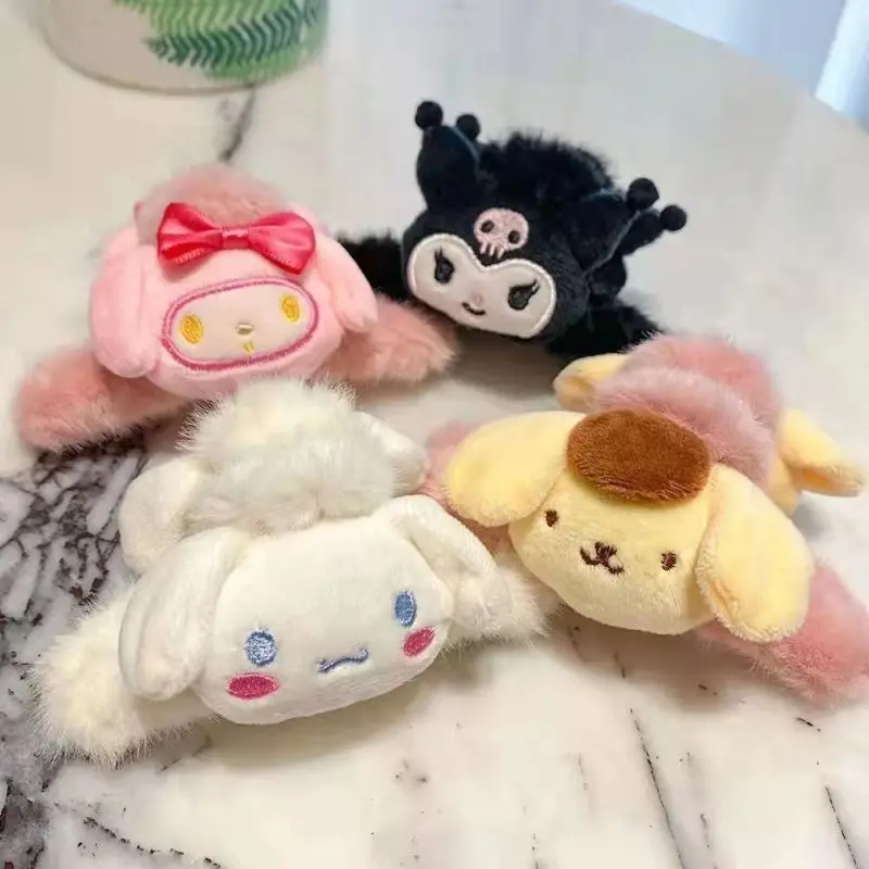 Sanrio Cute Plush Hair Clip Kuromi My Melody Cinnamoroll Grab Clip Cartoon Anime Plush Shark Clip Large Headwear Birthday Gift
Sanrio Cute Plush Hair Clip Kuromi My Melody Cinnamoroll Grab Clip Cartoon Anime Plush Shark Clip Large Headwear Birthday Gift