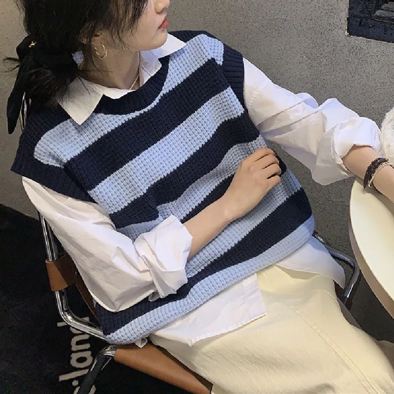 2022 Hit Color Striped Knitted Sweater Vest Women's Autumn New Hong Kong Style Retro Loose Sleeveless Vest Tops Trendy
2022 Hit Color Striped Knitted Sweater Vest Women's Autumn New Hong Kong Style Retro Loose Sleeveless Vest Tops Trendy