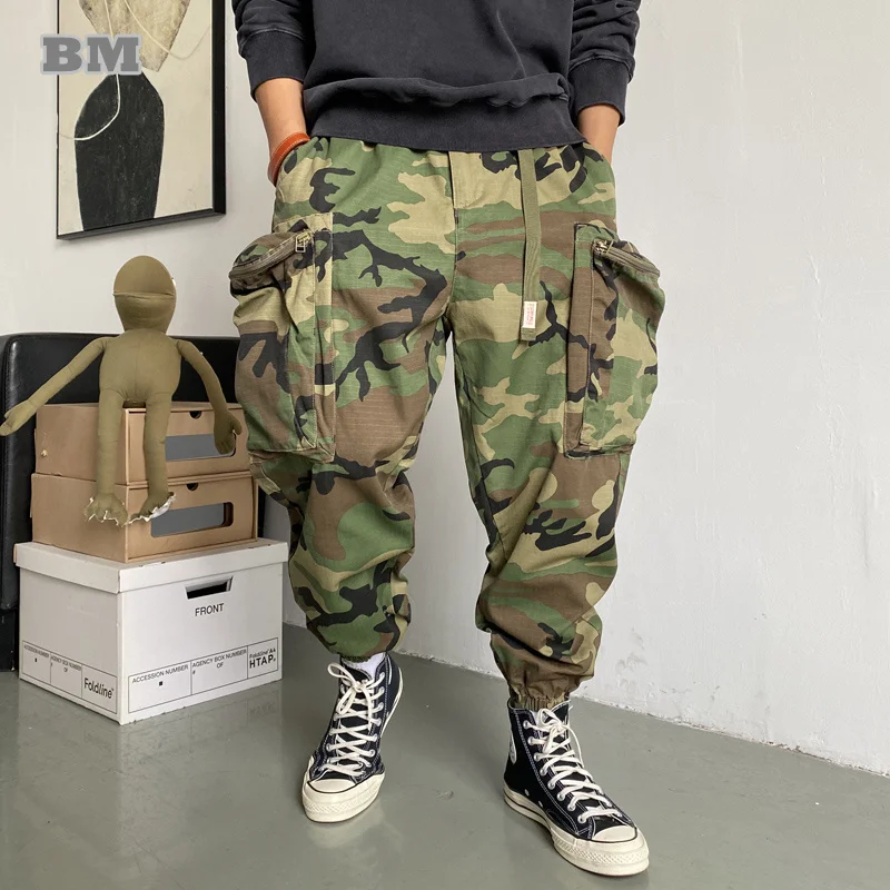 Military Style Camouflage Tactical Pants Streetwear Hip Hop Oversized Harem Jogging Pants Harajuku Casual Cargo Trousers Joggers
Military Style Camouflage Tactical Pants Streetwear Hip Hop Oversized Harem Jogging Pants Harajuku Casual Cargo Trousers Joggers