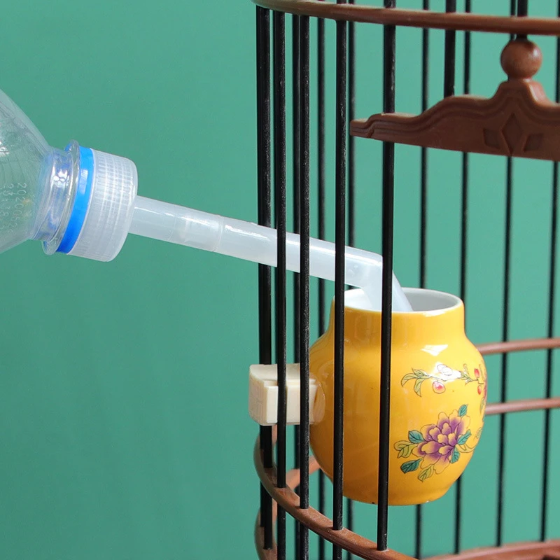 2 Pcs Bird water dispenser portable water dispenser pet plastic water mouth parrot starling thrush bird feeder
2 Pcs Bird water dispenser portable water dispenser pet plastic water mouth parrot starling thrush bird feeder