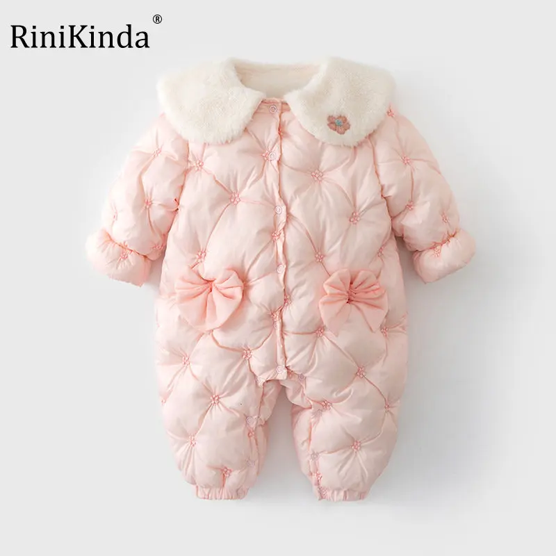 RiniKinda Newborn Romper Velvet Lapel Thickened Baby Cotton Clothing Children's Clothing Winter Baby One-piece Jumpsuit Romper
RiniKinda Newborn Romper Velvet Lapel Thickened Baby Cotton Clothing Children's Clothing Winter Baby One-piece Jumpsuit Romper