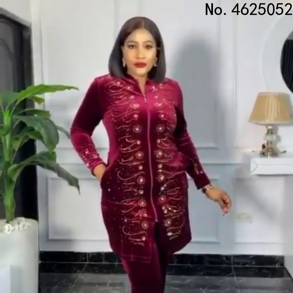 Two Piece Set Women Tracksuit Velvet Clothes African Dresses for Women 2022 Party Diamond Bead Tops Pants Suits Outfit Plus Size
Two Piece Set Women Tracksuit Velvet Clothes African Dresses for Women 2022 Party Diamond Bead Tops Pants Suits Outfit Plus Size