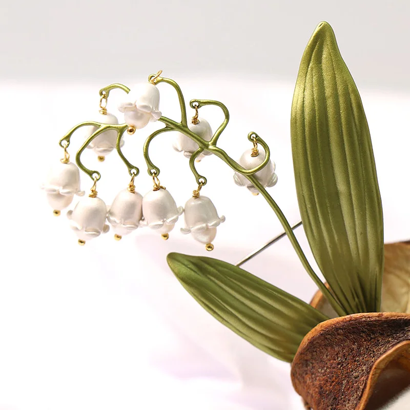 

Flower Brooch For Women Lily Of The Valley Corsage Wedding Bride Accessories Alloy Enamel Pins Brooches Clothing Jewelry Gifts