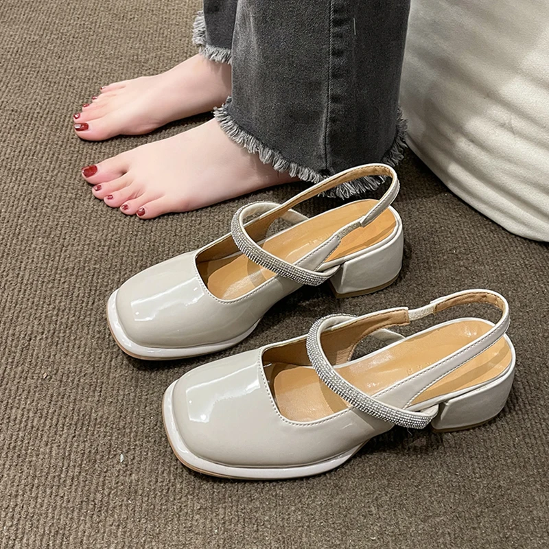 Женские босоножки на высоком каблуке, туфли мэри джейн с ремешком и пряжкой на среднем каблуке, удобные сандалии в стиле ретро, лето 2023
Женские босоножки на высоком каблуке, туфли мэри джейн с ремешком и пряжкой на среднем каблуке, удобные сандалии в стиле ретро, лето 2023