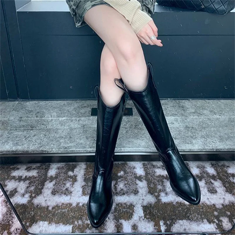 Pointed Toe V-shape Knee High Genuine Leather Boots Women Fashion High Street Long Knight Boots Autumn Winter All-match Women
Pointed Toe V-shape Knee High Genuine Leather Boots Women Fashion High Street Long Knight Boots Autumn Winter All-match Women