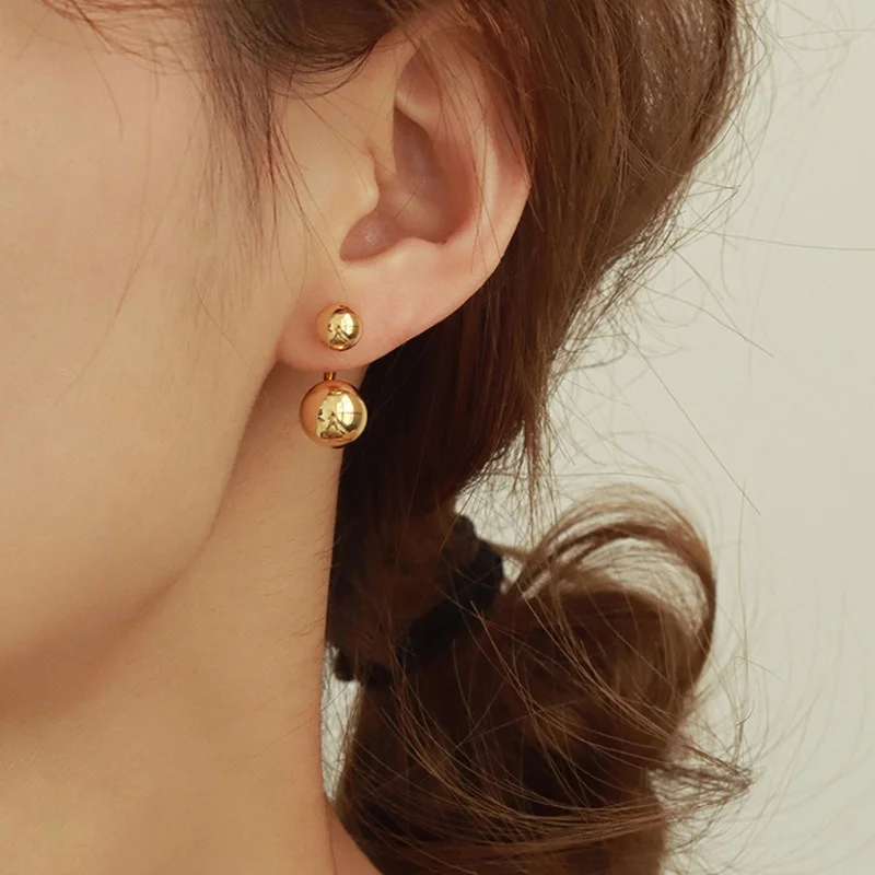 2023 Fashion Metal Ball-Shape Stud Earring for Women Girls Cute Glossy Gold Silver Color Unique Hanging Drop Earrings Jewelry
2023 Fashion Metal Ball-Shape Stud Earring for Women Girls Cute Glossy Gold Silver Color Unique Hanging Drop Earrings Jewelry