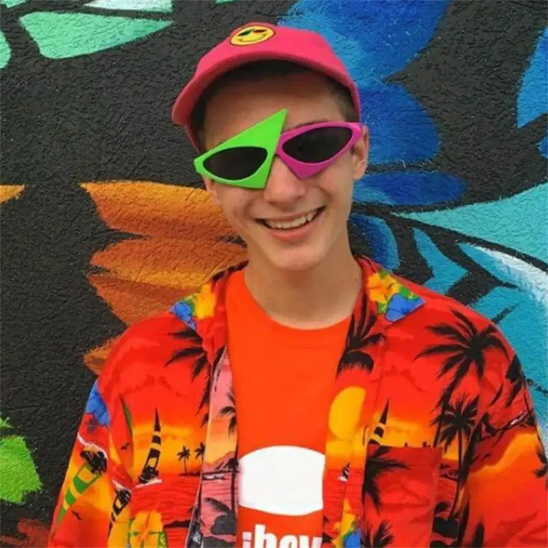 Novelty Funny Glasses Green Pink Contrast Hip-Hop Glasses Asymmetric Triangular Sunglasses Party Decorations Supplies
Novelty Funny Glasses Green Pink Contrast Hip-Hop Glasses Asymmetric Triangular Sunglasses Party Decorations Supplies