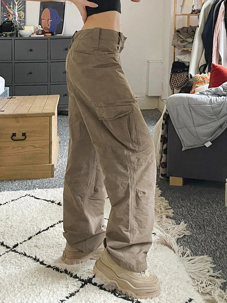 Y2K Patchwork Waist Khaki Cargo Pants Vintage Y2K Fashion Straight Trousers Grunge Aesthetic Chic Harajuku Outfits
Y2K Patchwork Waist Khaki Cargo Pants Vintage Y2K Fashion Straight Trousers Grunge Aesthetic Chic Harajuku Outfits