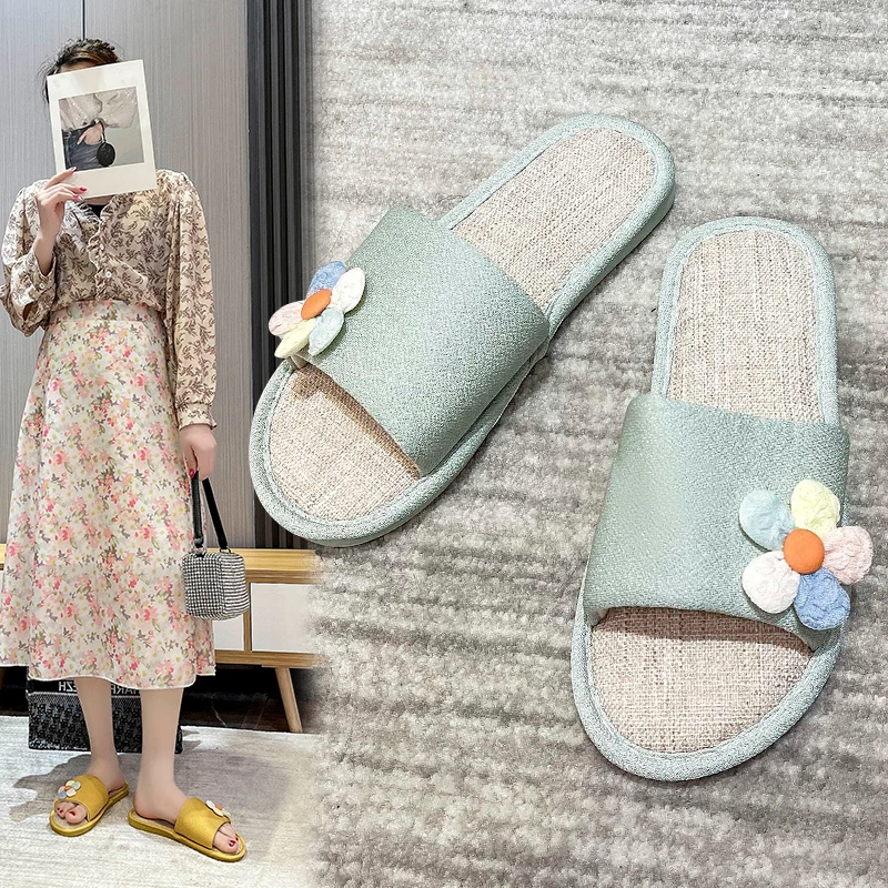Flat Slippers for Women 2022 NEW Summer Autumn Unsex Adult Flower Slippers Outdoor Home COUPLE'S Warmming Anti-Slip Women Shoes
Flat Slippers for Women 2022 NEW Summer Autumn Unsex Adult Flower Slippers Outdoor Home COUPLE'S Warmming Anti-Slip Women Shoes