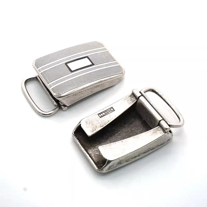 Vintage skate skin hinge buckle 27mm Quality Brass Fashion male Lady's Pure Copper Belt Buckle DIY Leather Craft Jeans Accessori
Vintage skate skin hinge buckle 27mm Quality Brass Fashion male Lady's Pure Copper Belt Buckle DIY Leather Craft Jeans Accessori