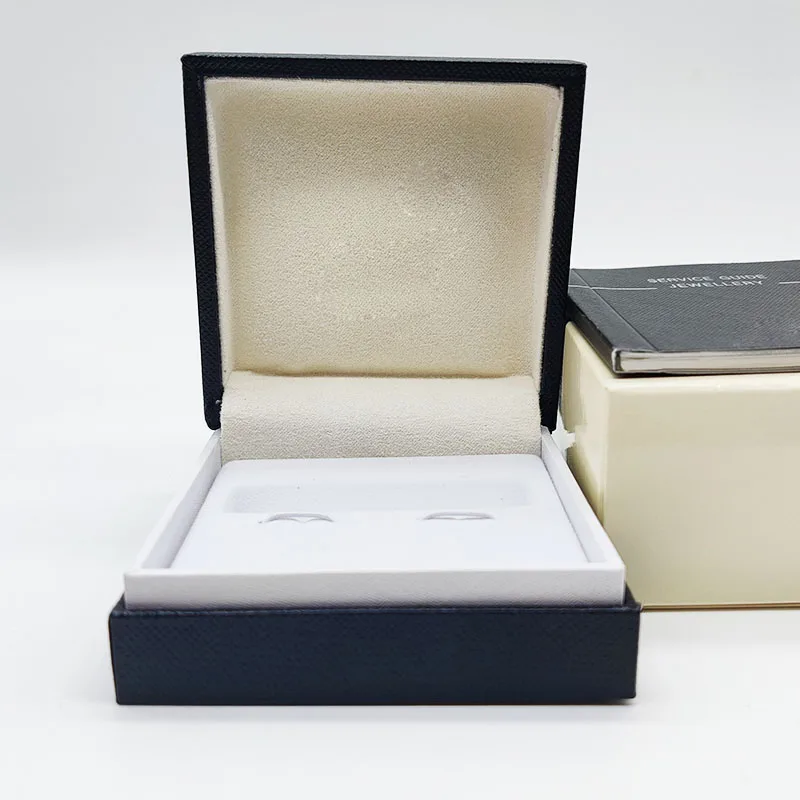 JW126 Cufflinks And Bracelet Box Gift Boxes 
JW126 Cufflinks And Bracelet Box Gift Boxes
