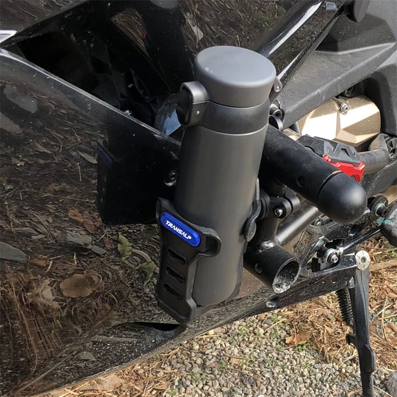 Water Bottle Holder Motorcycle Accessories Bottle Cage & Tire Valve caps Cover For Honda XLV 600 650 700 TRANSALP XL600V XL650V
Water Bottle Holder Motorcycle Accessories Bottle Cage & Tire Valve caps Cover For Honda XLV 600 650 700 TRANSALP XL600V XL650V