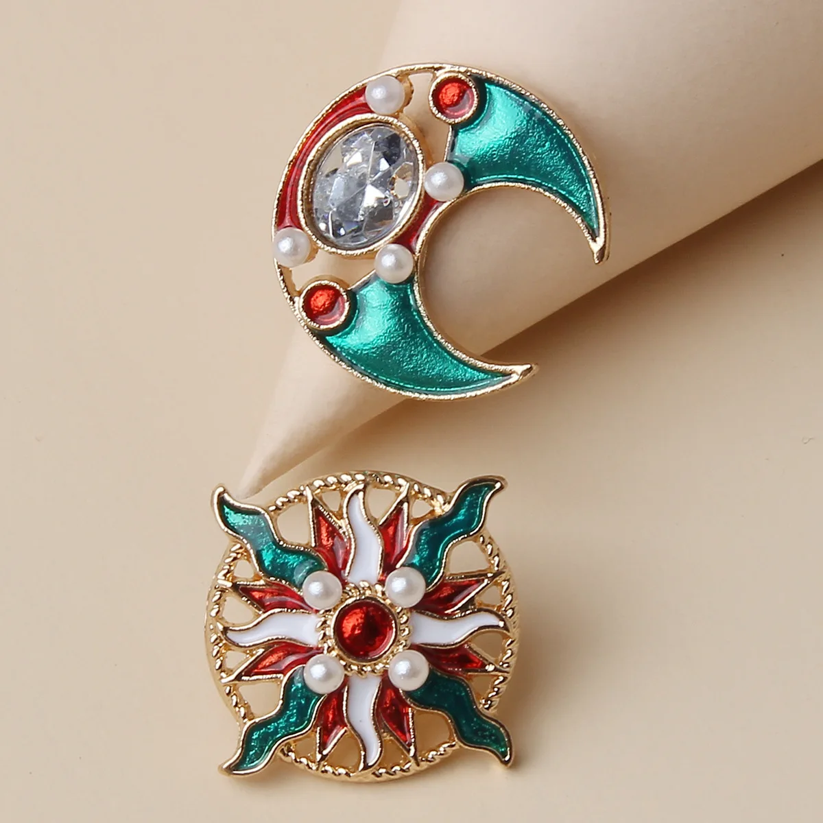 New Sun Moon Dangle Earring Asymmetric Abstract Star Drop Earrings for Women Short Hollow Earings Brincos Fashion Jewelry
New Sun Moon Dangle Earring Asymmetric Abstract Star Drop Earrings for Women Short Hollow Earings Brincos Fashion Jewelry