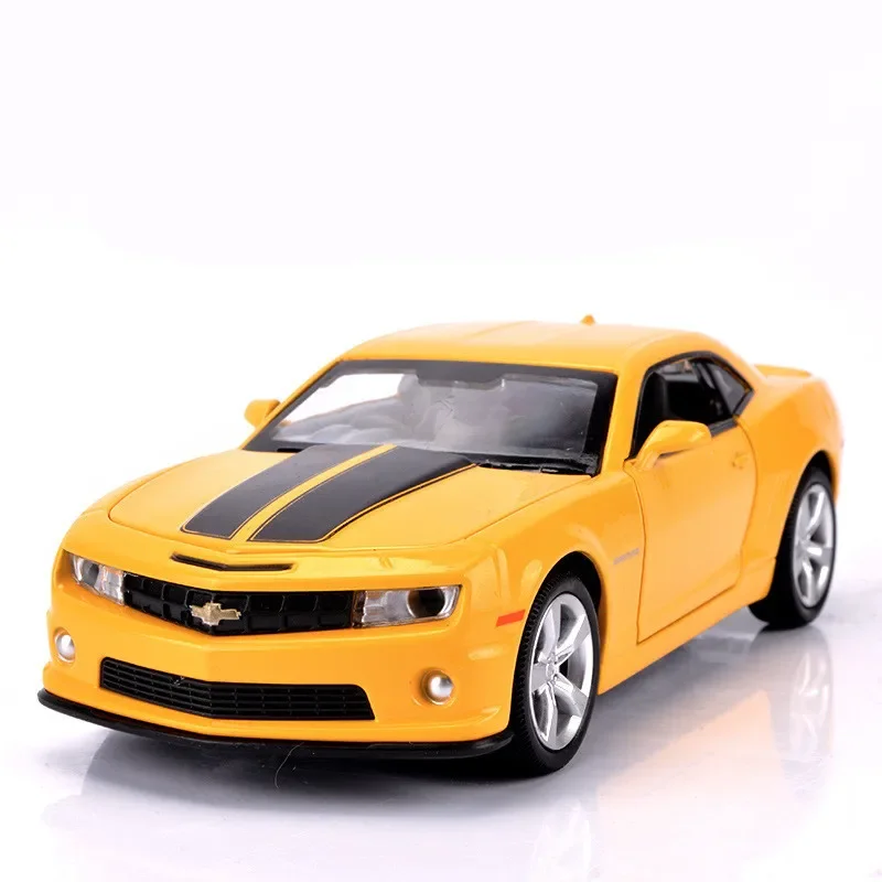 

Simulation 1:32 Chevrolet Camaro alloy model,die-cast metal sound and light pull back sports car,exquisite gift,free shipping