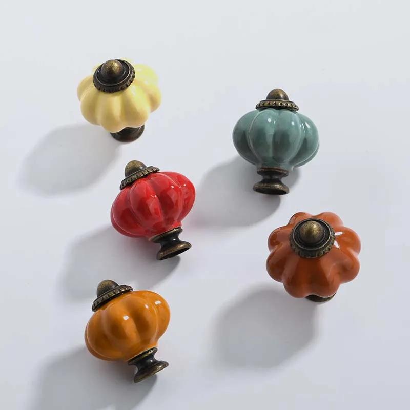 Pastoral Ceramic Pumpkin Solid Color Handle Drawer Cabinet Door American Furniture Single Hole Pull Ring Handle Dresser Knobs
Pastoral Ceramic Pumpkin Solid Color Handle Drawer Cabinet Door American Furniture Single Hole Pull Ring Handle Dresser Knobs
