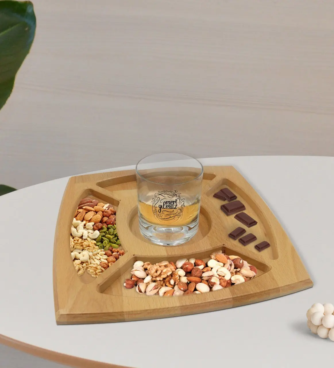 Personalized İsimli Whisky Cup and Natural Solid Wood 4 Compartments Presentation Tabağı Confectionary Gift Seti-28
Personalized İsimli Whisky Cup and Natural Solid Wood 4 Compartments Presentation Tabağı Confectionary Gift Seti-28