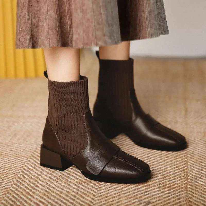 Autumn And Winter New Fashtion Platform Square Head Pu Leather Casual Boots Square Heel Stretch Stocking Boots
Autumn And Winter New Fashtion Platform Square Head Pu Leather Casual Boots Square Heel Stretch Stocking Boots