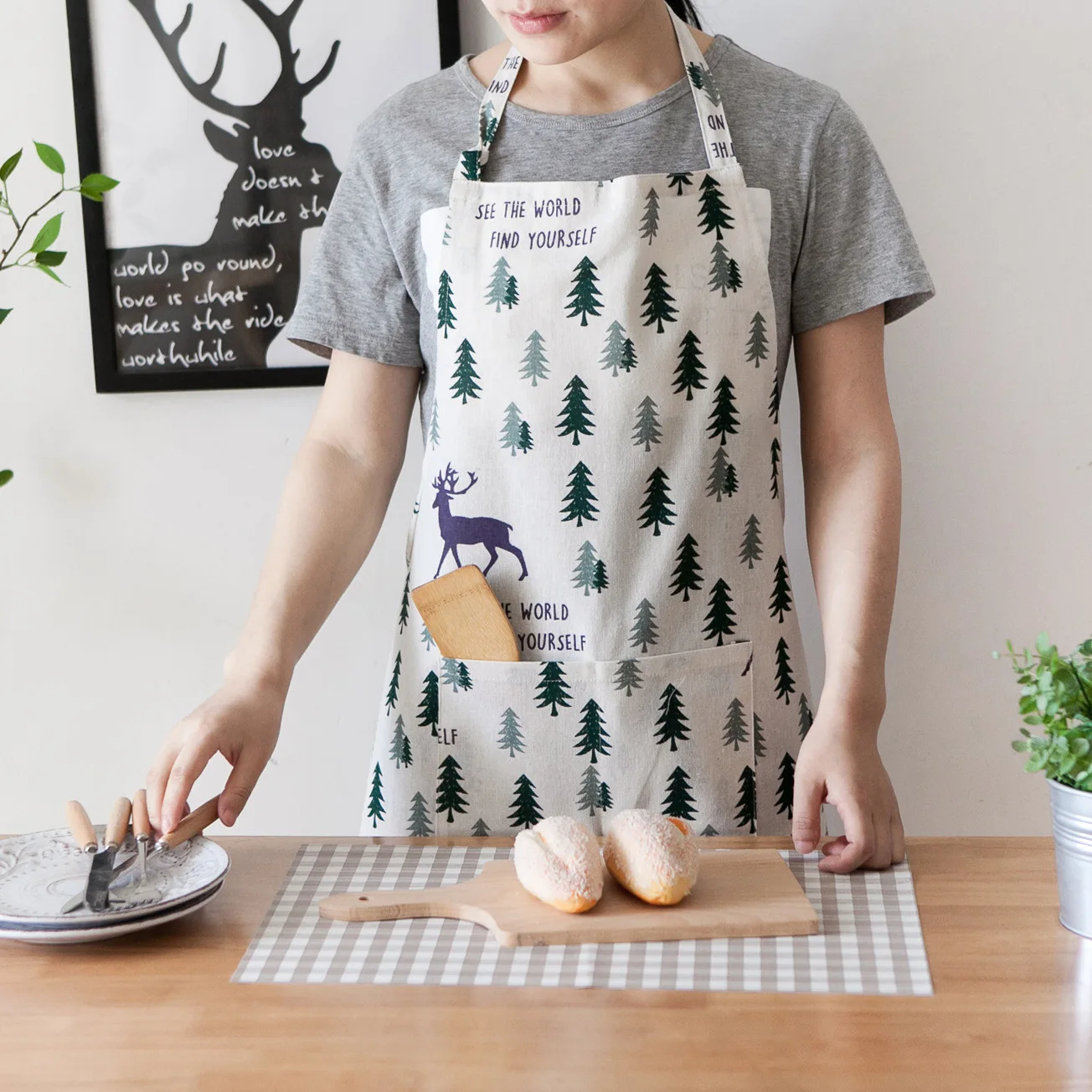 Kitchen Apron Christmas Tree Deer Nordic Style Cotton Linen English Printed Lovers Fashion Kitchen Partner
Kitchen Apron Christmas Tree Deer Nordic Style Cotton Linen English Printed Lovers Fashion Kitchen Partner