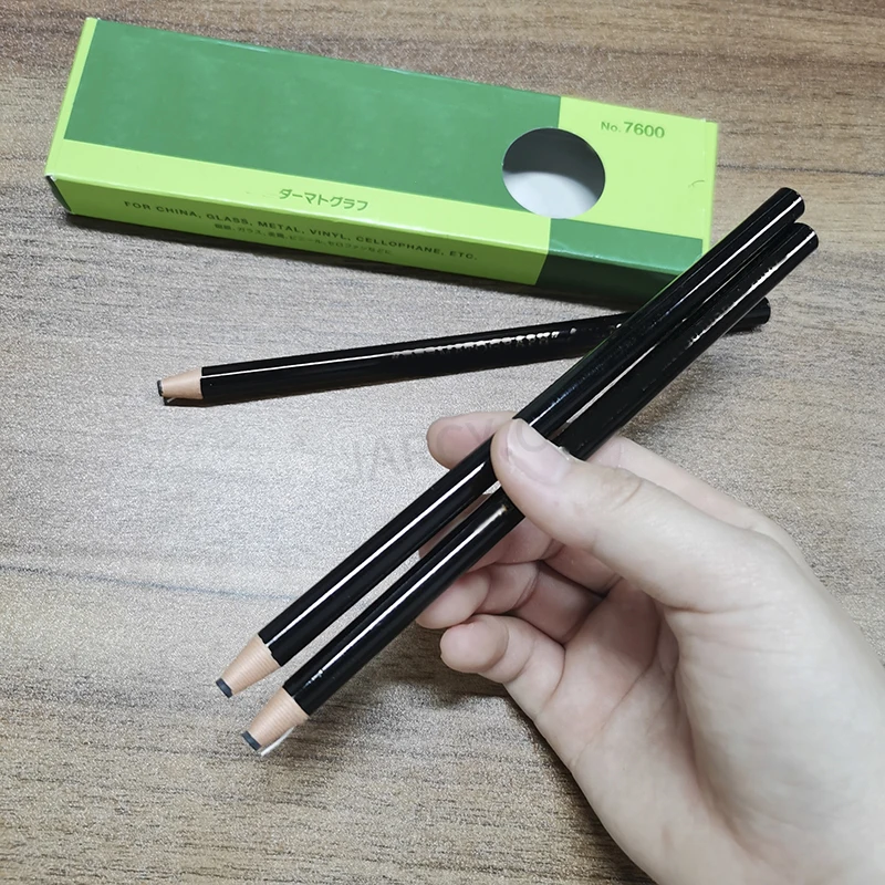 2pcs Lapis Dermatografico Dermograph Black Marker Pencil for Microblading Tattoo Eyebrow Positioning Tool Tattoo Accesories
2pcs Lapis Dermatografico Dermograph Black Marker Pencil for Microblading Tattoo Eyebrow Positioning Tool Tattoo Accesories
