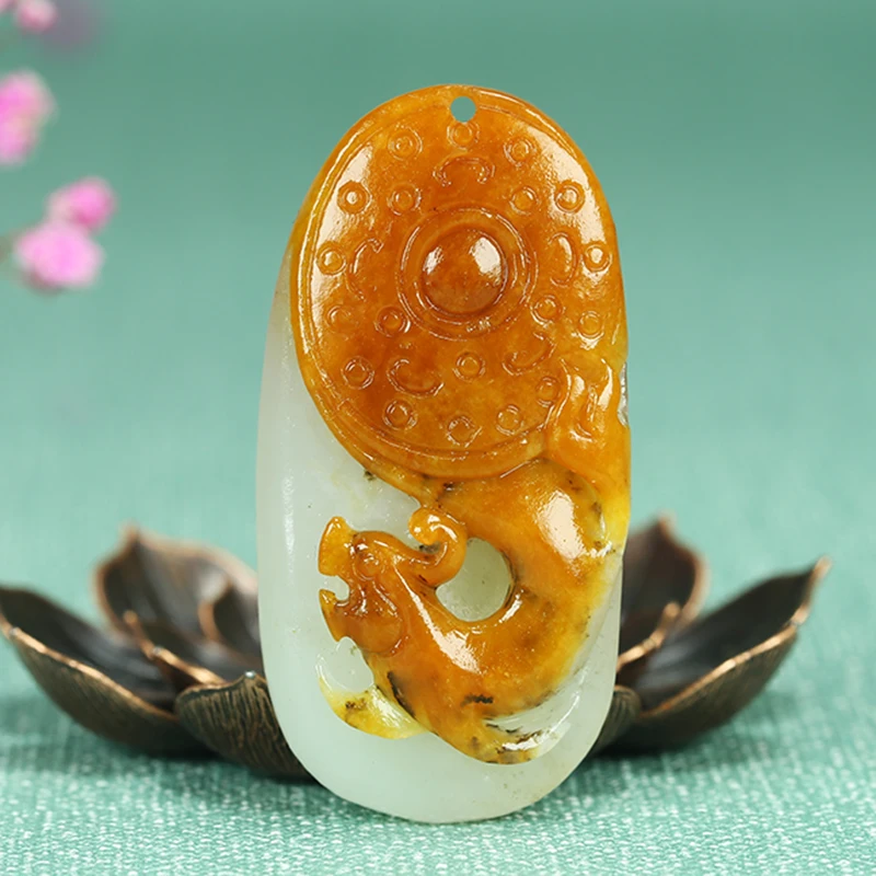 Nephrite Spirit Stone Xianxia Fantasy Fashion Phoenix Tail Coin Shape Advantages Of Meditation,15.64g
Nephrite Spirit Stone Xianxia Fantasy Fashion Phoenix Tail Coin Shape Advantages Of Meditation,15.64g