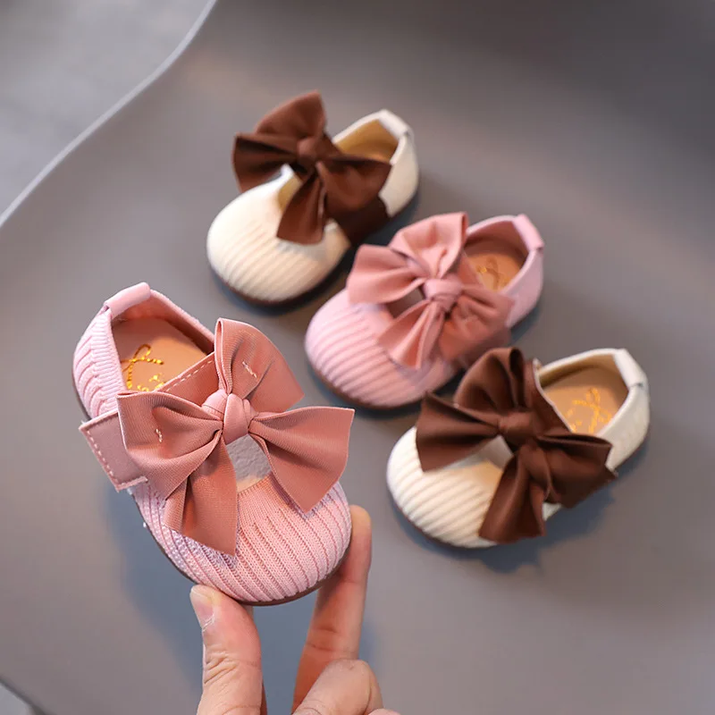 Baby Girl Shoes Spring Single-Layer Shoes Little Kids' Velcro Princess Shoes Soft Bottom Toddler Prewalker 1-2 Years Old
Baby Girl Shoes Spring Single-Layer Shoes Little Kids' Velcro Princess Shoes Soft Bottom Toddler Prewalker 1-2 Years Old