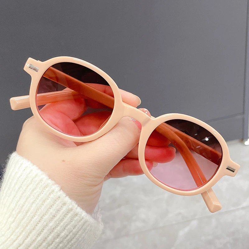 Rice Nail Small Frame Oval Women Men Sunglasses Classic Vintage Trend Retro Design Ladies Male Driving UV400 Glasses Eyeglasses
Rice Nail Small Frame Oval Women Men Sunglasses Classic Vintage Trend Retro Design Ladies Male Driving UV400 Glasses Eyeglasses