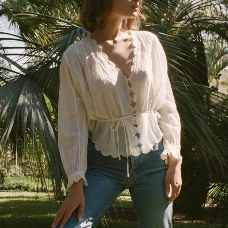Women Lace Embroidery V-Neck Shirt Fashion Sexy Ladies Cotton White Lace Up Waist Elegant Blouse and Top American
Women Lace Embroidery V-Neck Shirt Fashion Sexy Ladies Cotton White Lace Up Waist Elegant Blouse and Top American