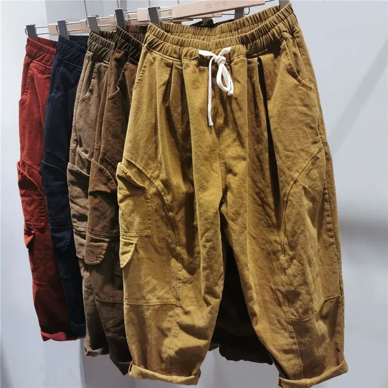 2022 New Arrival Spring Autumn Women Cotton Pockets Patchwork Ankle-length Pants Casual Loose Elastic Waist Harem Pants P691
2022 New Arrival Spring Autumn Women Cotton Pockets Patchwork Ankle-length Pants Casual Loose Elastic Waist Harem Pants P691