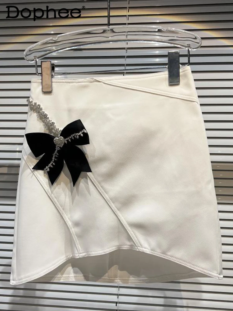 Women Rhinestone Three-dimensional Bow Asymmetrical Skirt New Style High Waist Fashion Spring Summer 2022
Women Rhinestone Three-dimensional Bow Asymmetrical Skirt New Style High Waist Fashion Spring Summer 2022