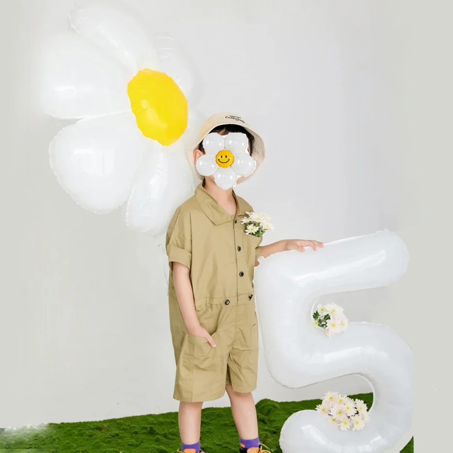 2Pcs 40Inch Daisy White Number Balloon Set Flower Photo Prop Air Globos Children's Birthday Photo Souvenirs Baby Shower Supplies
2Pcs 40Inch Daisy White Number Balloon Set Flower Photo Prop Air Globos Children's Birthday Photo Souvenirs Baby Shower Supplies