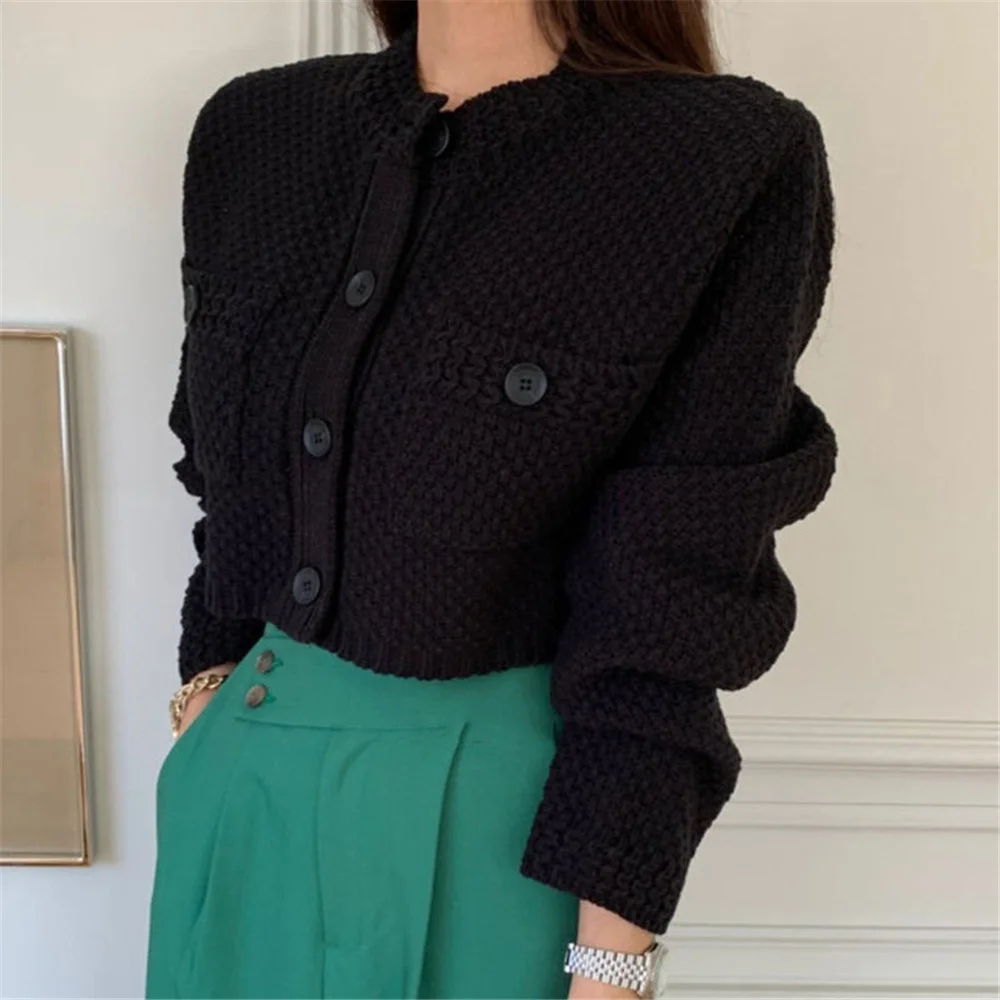 2023 Spring Korean Fashion Pocket Cropped Cardigan Woman Knitted O Neck Long Sleeve Cardigans Female Simple Solid Color Sweater
2023 Spring Korean Fashion Pocket Cropped Cardigan Woman Knitted O Neck Long Sleeve Cardigans Female Simple Solid Color Sweater