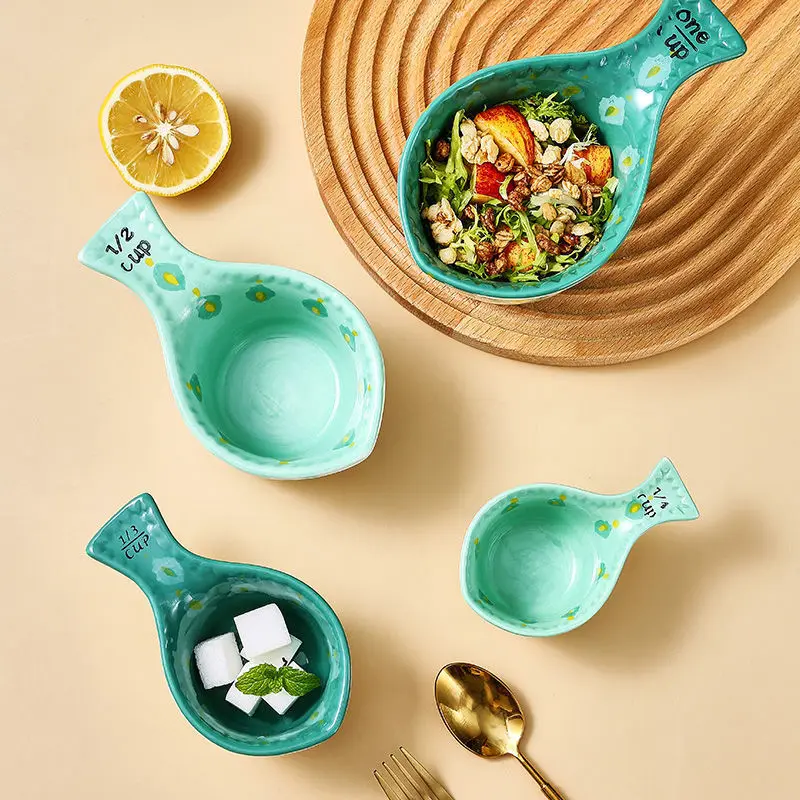 Creative Ceramic Measuring Spoon Western Food Sauce Mini Cup with Scale Household Baking Tool Dessert Fruit Salad Bowl Tableware
Creative Ceramic Measuring Spoon Western Food Sauce Mini Cup with Scale Household Baking Tool Dessert Fruit Salad Bowl Tableware