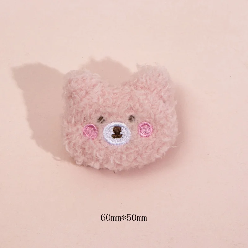 Плюшевая брошь медведь
Плюшевая брошь медведь