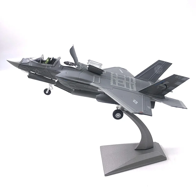 Литье под давлением в масштабе 1:72, немецкая Вторая мировая война BF109F-4, имитация светлого истребителя, искусственная Коллекционная игрушка ...
Литье под давлением в масштабе 1:72, немецкая Вторая мировая война BF109F-4, имитация светлого истребителя, искусственная Коллекционная игрушка ...