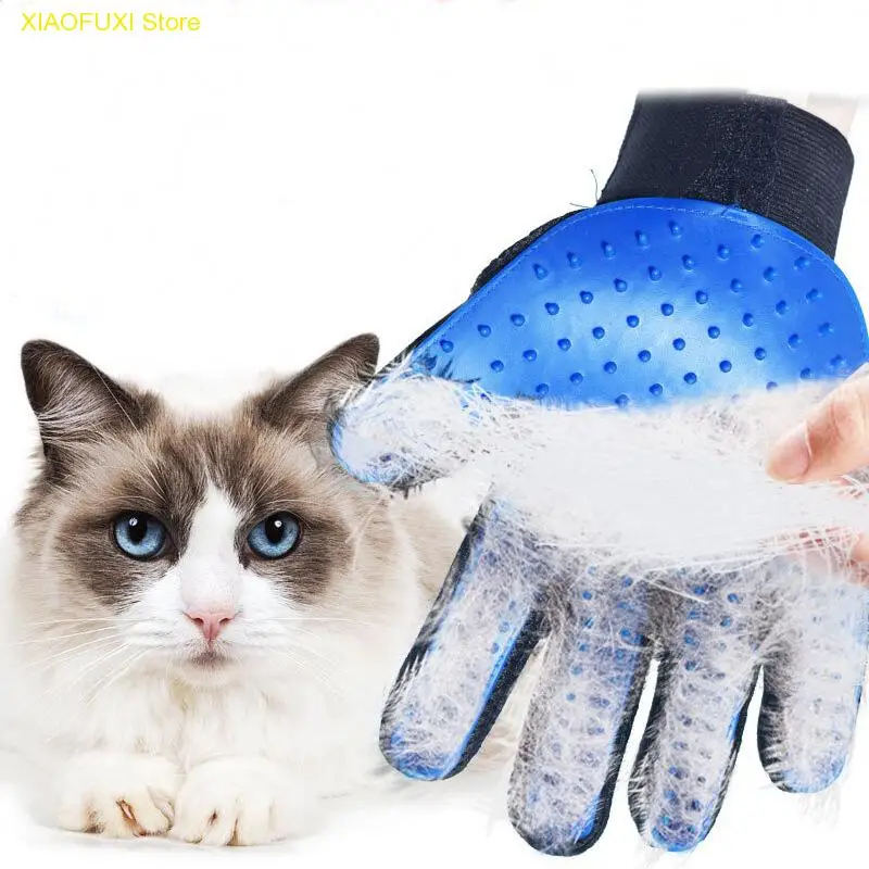Pet bath gloves Remove dirt massage fingers silicone gloves cats dogs cleaning products Pet massage gloves grooming hair .
Pet bath gloves Remove dirt massage fingers silicone gloves cats dogs cleaning products Pet massage gloves grooming hair .