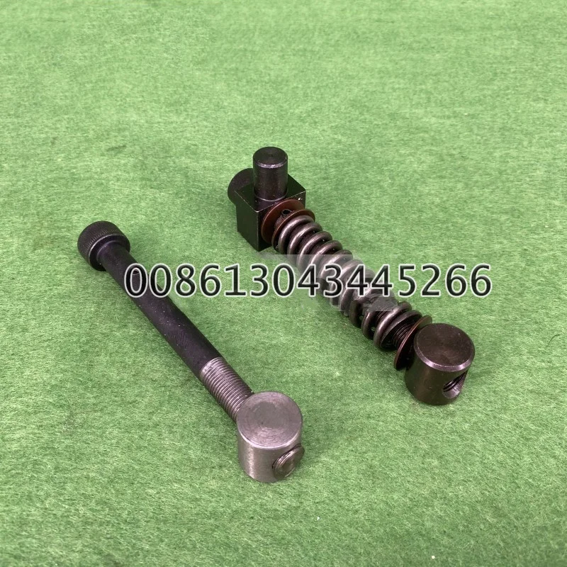 Best Quality Heidelberg adjustment rod XL75 CD74 water roller adjustment screw adjustment rod ink roller screw
Best Quality Heidelberg adjustment rod XL75 CD74 water roller adjustment screw adjustment rod ink roller screw