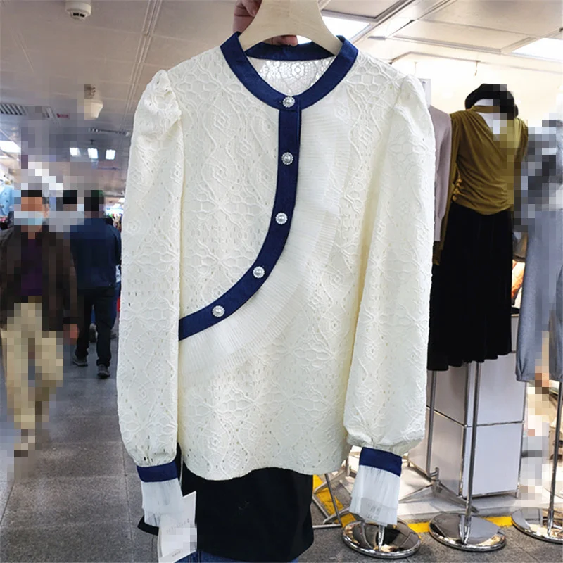 French Ruffle Patchwork Diagonal Button O Neck Lace Shirts 2022 New Sweet Hollow Full Tops B029
French Ruffle Patchwork Diagonal Button O Neck Lace Shirts 2022 New Sweet Hollow Full Tops B029