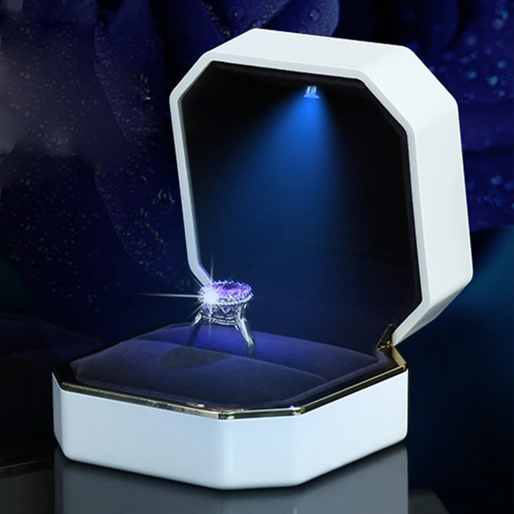 1pc Ring Box Engagement LED Lighted Display Packaging Earrings Gift Organizer Jewelry Wedding Storage
1pc Ring Box Engagement LED Lighted Display Packaging Earrings Gift Organizer Jewelry Wedding Storage