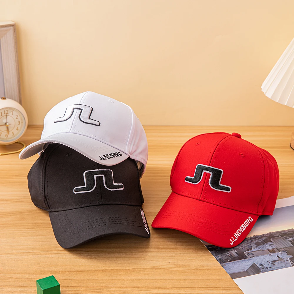 the latest fashion luxury brand golf hat outdoor men's sports baseball cap girls' sun visor
the latest fashion luxury brand golf hat outdoor men's sports baseball cap girls' sun visor