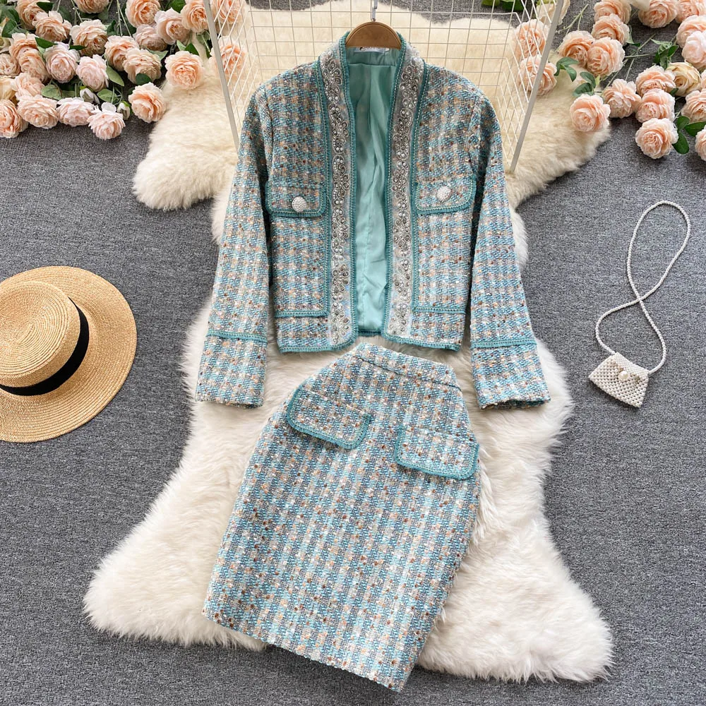 New Autumn Winter Women Vintage Tweed Skirt Suits High Quality Diamonds Beading Cardigan Coat And Skirt Two Piece Set
New Autumn Winter Women Vintage Tweed Skirt Suits High Quality Diamonds Beading Cardigan Coat And Skirt Two Piece Set