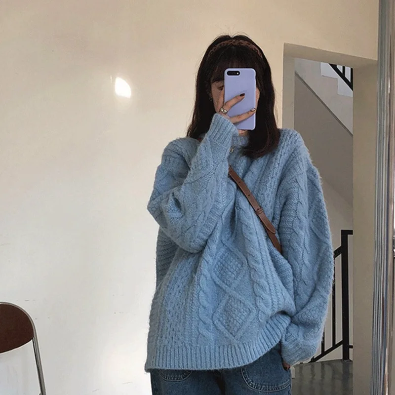 022 New Autumn and Winter Simple Twist Pullover Sweater Women Loose Atmosphere Women's Round Neck Joker Sweater
022 New Autumn and Winter Simple Twist Pullover Sweater Women Loose Atmosphere Women's Round Neck Joker Sweater