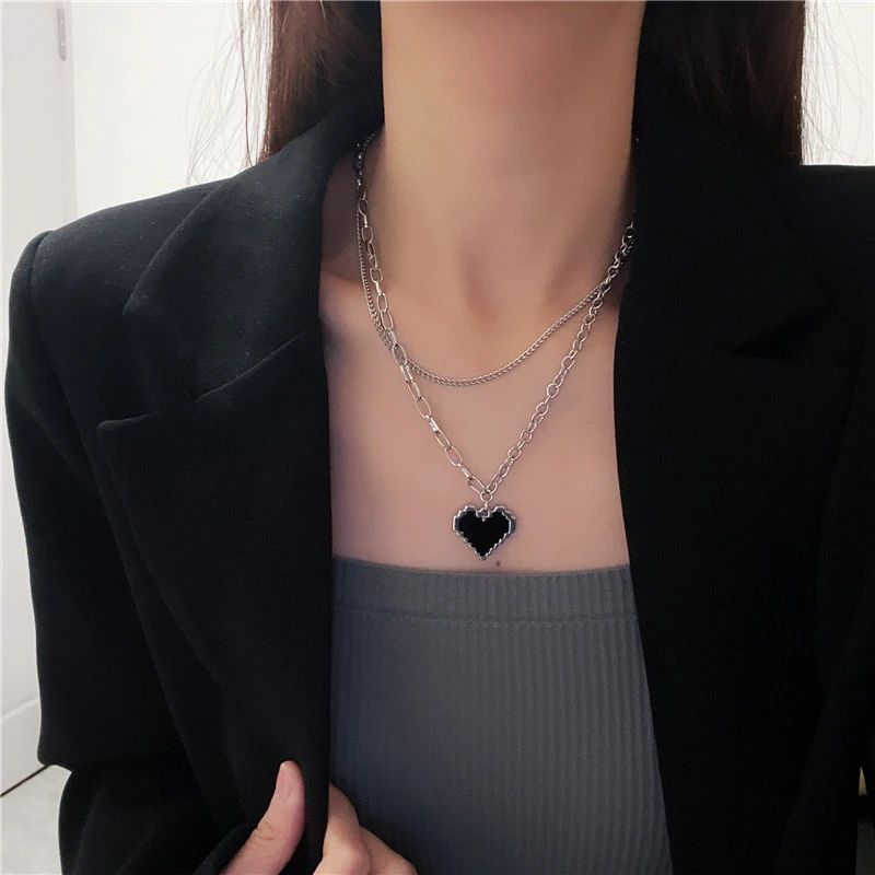 Personality Mosaic Drip Oil Love Pendant Necklace Womens Temperament Pixel Spades Heart Shape Pendant Necklace Party Jewelry
Personality Mosaic Drip Oil Love Pendant Necklace Womens Temperament Pixel Spades Heart Shape Pendant Necklace Party Jewelry