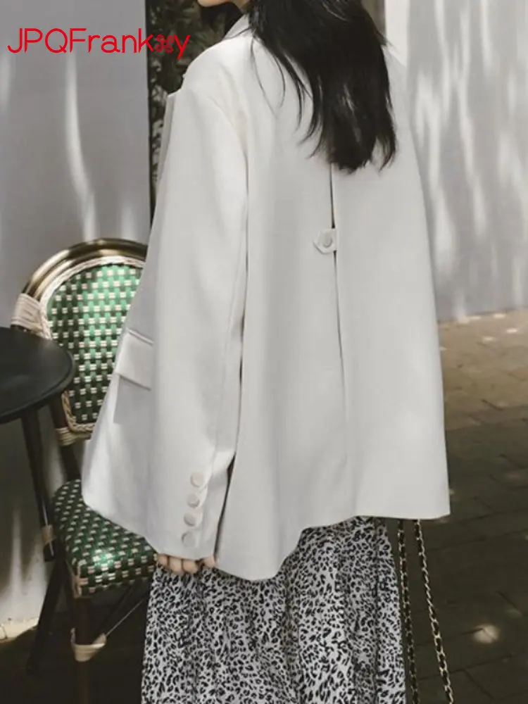 Casual Fashion Blazer Women's 2023 New Korean Version Loose Off-white Suit Trend Women Jacket Summer Women Clothing Coats
Casual Fashion Blazer Women's 2023 New Korean Version Loose Off-white Suit Trend Women Jacket Summer Women Clothing Coats