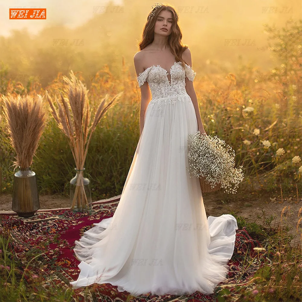 Off the Shoulder Appliques Tulle Boho Chic Wedding Dresses Sweetheart A-line Backless Bridal Gowns vestido de novia
Off the Shoulder Appliques Tulle Boho Chic Wedding Dresses Sweetheart A-line Backless Bridal Gowns vestido de novia