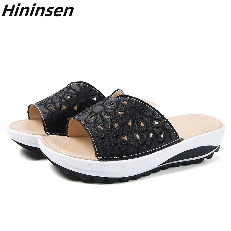 Cross-border summer new leather sandals women's outfit wearing muffin sandals drag thick bottom non-slip women's slippers
Cross-border summer new leather sandals women's outfit wearing muffin sandals drag thick bottom non-slip women's slippers
